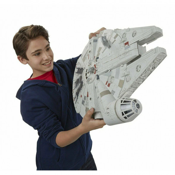 Игровой набор Star Wars (Hasbro) Флагманский космический корабль Звездных войн (B3678) в Таганроге