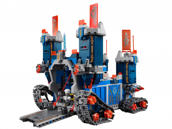 Конструктор LEGO Nexo Knights 70317 Фортрекс - мобильная крепость в Таганроге
