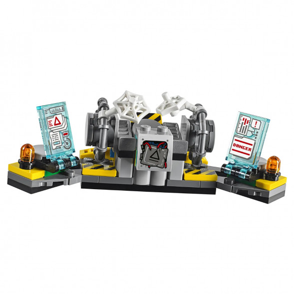 Конструктор LEGO Super Heroes 76113 Спасательная операция на мотоциклах в Таганроге