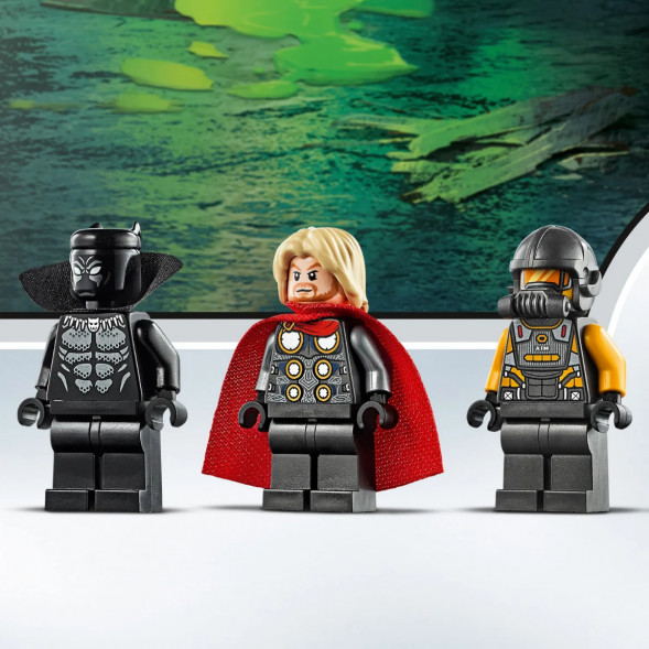 Конструктор LEGO Super Heroes 76142 Мстители Атака на спортбайке в Таганроге