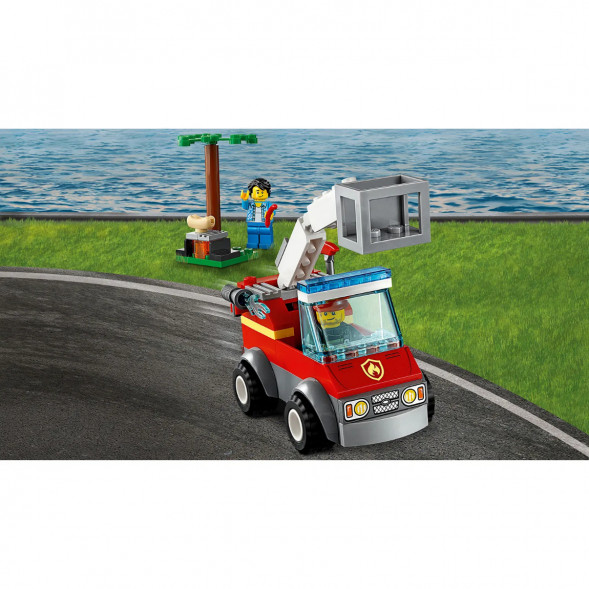 Конструктор LEGO City Fire 60212 Пожар на пикнике в Таганроге
