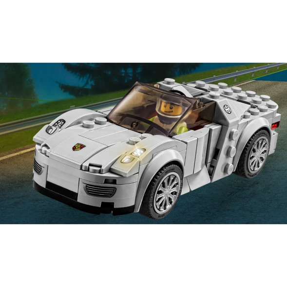 Конструктор LEGO Speed Champions 75910 Porsche 918 Spyde в Таганроге