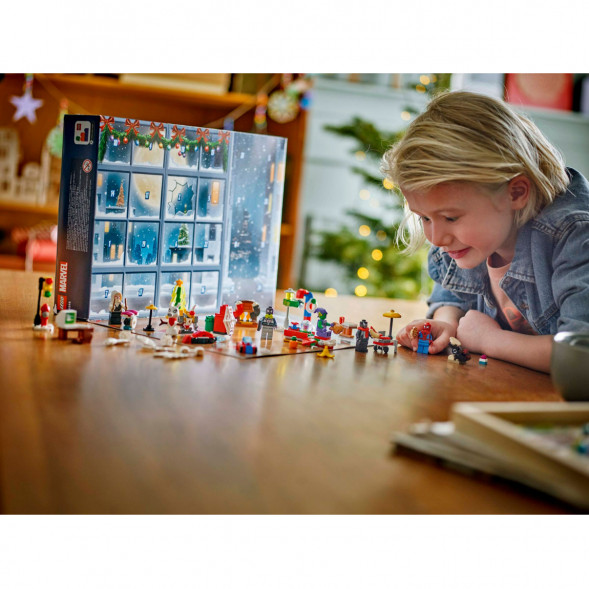 Конструктор LEGO Super Heroes 76293 Новогодний календарь Человек-паук, 2024 в Таганроге