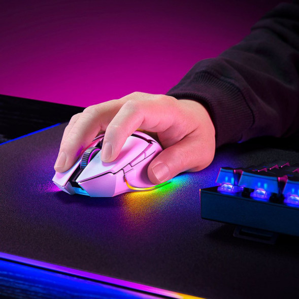 Компьютерная мышь Razer Basilisk V3 Pro 35K белый (RZ01-05240200-R3G1) в Таганроге